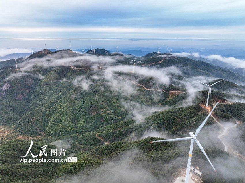 接续奋斗谋突破 砥砺前行启新程|兰田集团召开2023年度工作总结表扬大会